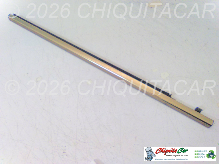 FRISO RASPADOR PORTA TRAS EXT DTO MERCEDES Classe C (202) 