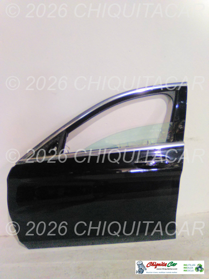 PORTA FRENTE ESQ MERCEDES Classe C (205) 