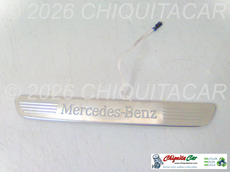 RODAPE PORTA FRENTE INT DTA MERCEDES Classe C (205) 