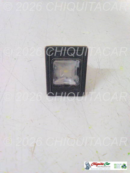 LUZ MATRICULA MERCEDES Classe C (205) 