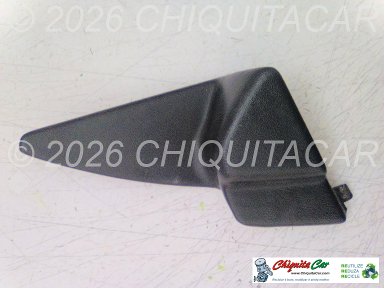 CAPA CANTO ESPELHO DTO MERCEDES 124