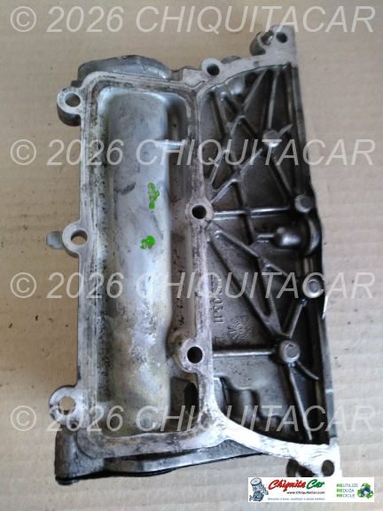 TAMPA CABEÇA MOTOR TRAS MERCEDES Classe C (204) 