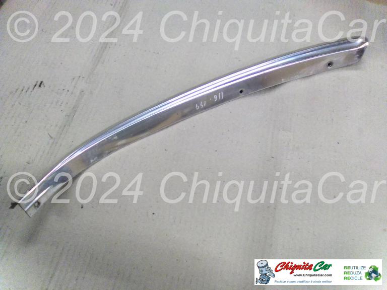 REVESTIMENTO PAREDE LATERAL TRAS ESQ MERCEDES W116 