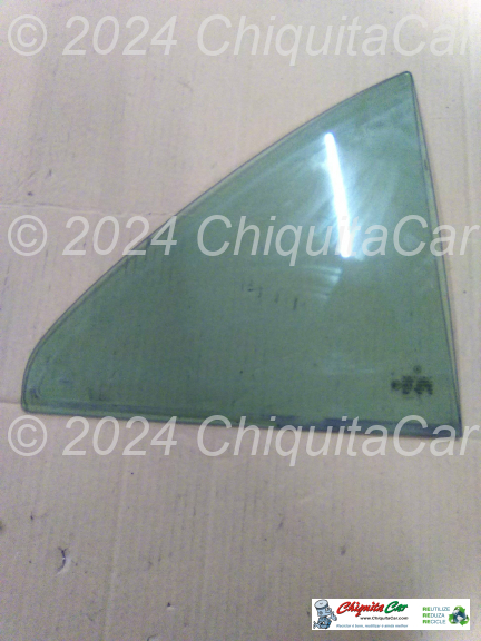 VIDRO TRIANGULAR TRAS DTO MERCEDES Classe E (210) 