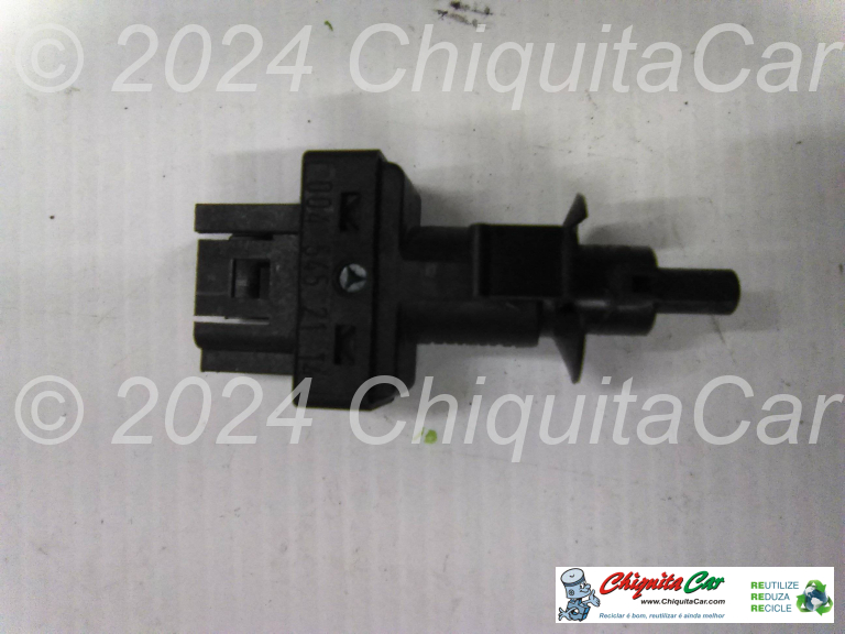 INTERRUPTOR PEDAL EMBRAIAGEM MERCEDES Classe E (210) 