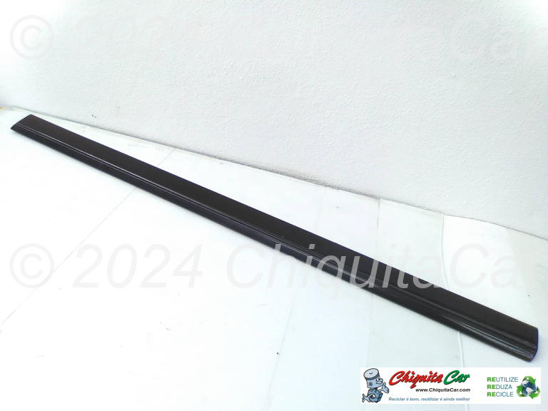 FRISO PORTA FRENTE DTO CENTRO  MERCEDES Classe C (202) 