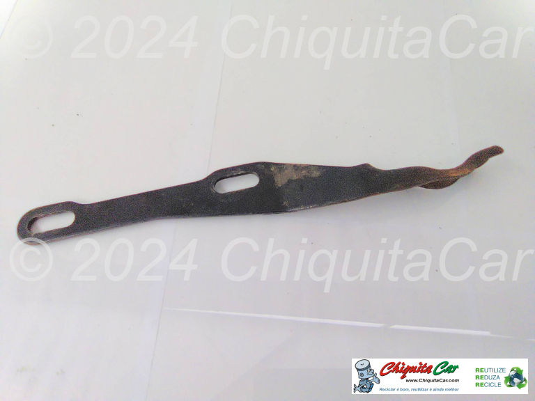 SUPORTE ESCAPE MERCEDES 124