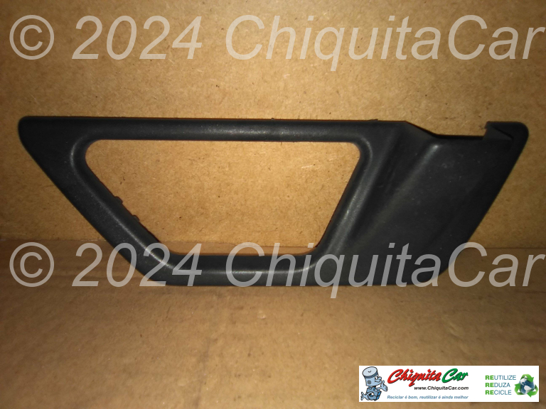 CAPA PUXADOR INTERIOR PORTA TRAS ESQ MERCEDES 124 [1984-1995]