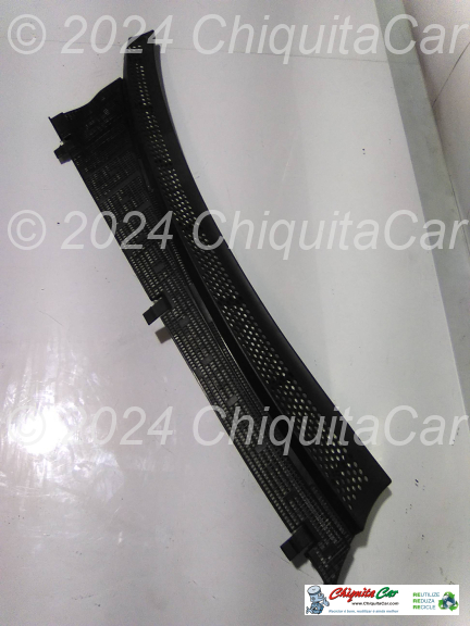 GRADE CANAL AR/AGUA DTO MERCEDES Classe C (202) 