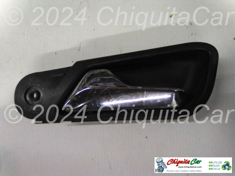 PUXADOR PORTA FRENTE ESQ INT MERCEDES CLK (208)  [1997-2002]