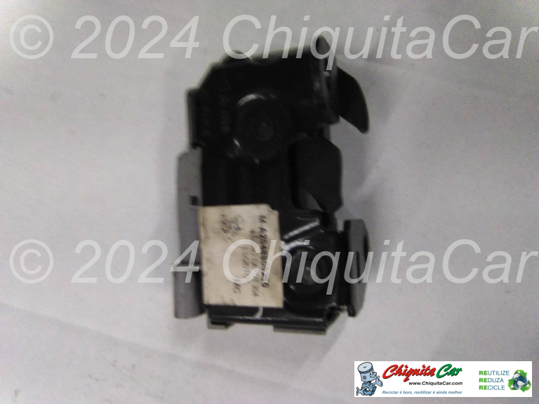 FECHO CAPOT ESQ/DTO MERCEDES  