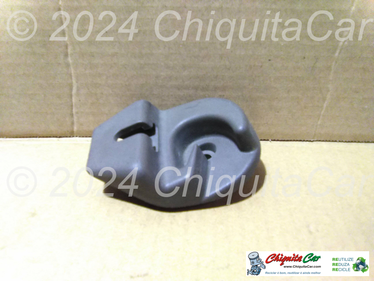 SUPORTE CHAPELEIRA/ROLO MERCEDES VITO (638) [1996-2003]