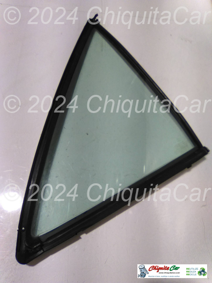 VIDRO TRIANGULAR TRAS DTO MERCEDES 124