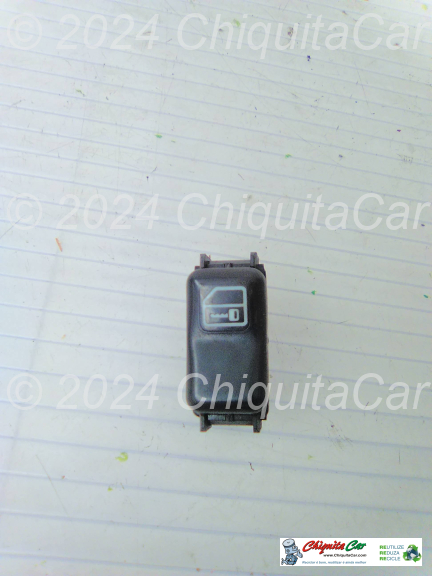 INTERRUPTOR FECHO CENTRAL MERCEDES Classe C (202) 