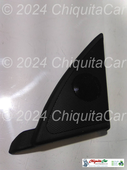 REVESTIMENTO CANTO PORTA DTA MERCEDES Classe C (203) 