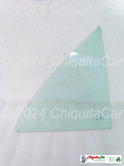 VIDRO TRIANGULAR TRAS DTO MERCEDES Classe C (202) 