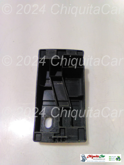 SUPORTE PARA CHOQUES TRAS ESQ/DTO MERCEDES Classe C (202) 