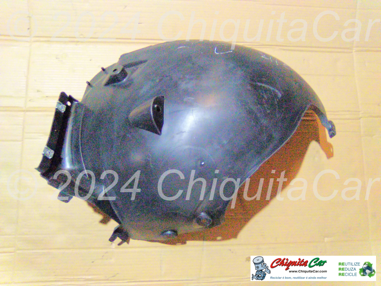 RESGUARDO CAVA RODA FRENTE ESQ MERCEDES Classe E (211)  [2002-2009]