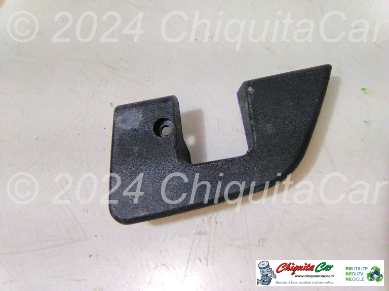 COBERTURA FECHADURA PORTA TRAS ESQ  MERCEDES Classe C (202) 