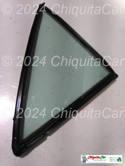 VIDRO TRIANGULAR TRAS DTO MERCEDES 124