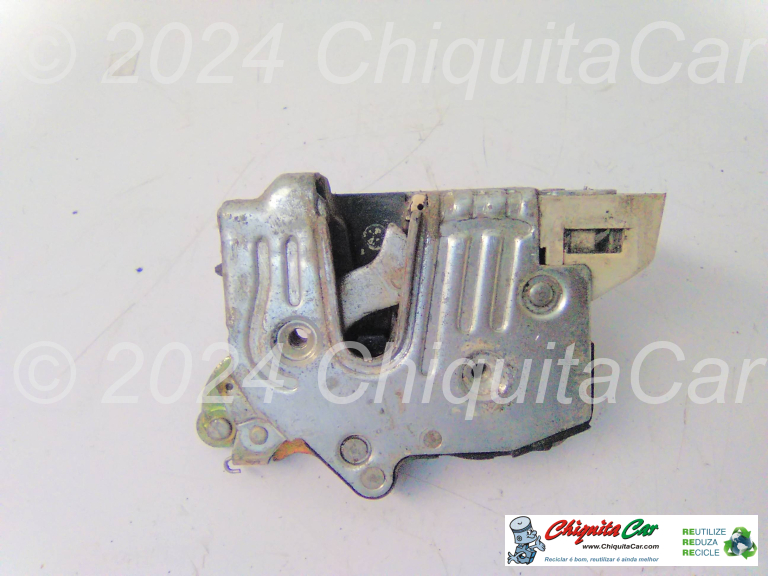 FECHADURA PORTA TRAS DTA MERCEDES 190 (201)