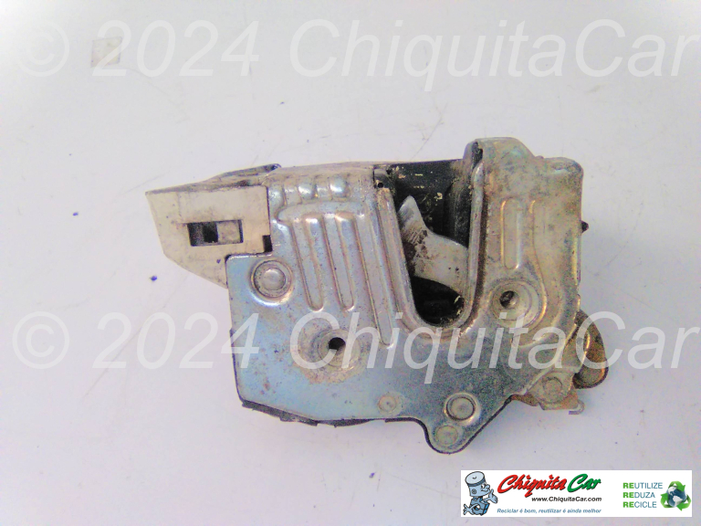 FECHADURA PORTA TRAS ESQ MERCEDES 190 (201)