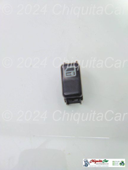 INTERRUPTOR FECHO CENTRAL MERCEDES Classe C (202) 