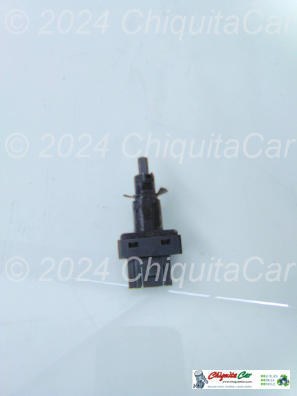 INTERRUPTOR PEDAL EMBRAIAGEM MERCEDES Classe C (202) 