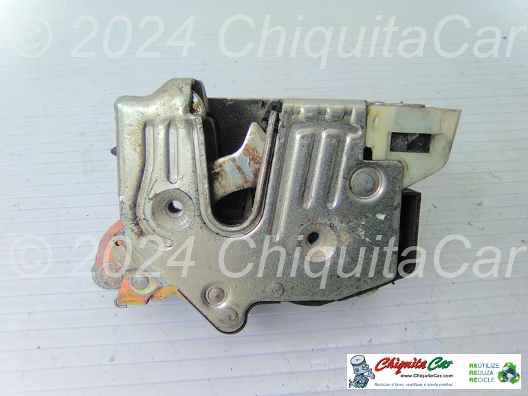 FECHADURA PORTA TRAS DTA MERCEDES 190 (201)