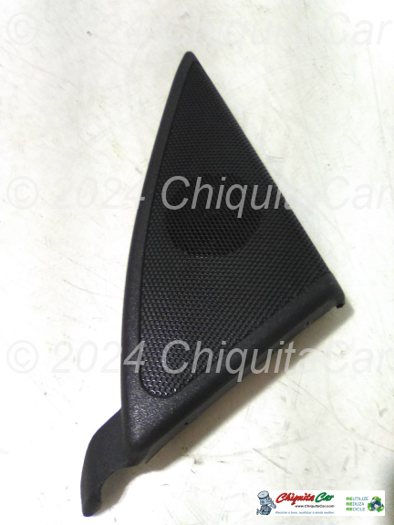 REVESTIMENTO CANTO PORTA DTA MERCEDES Classe C (203)  [2000-2008]