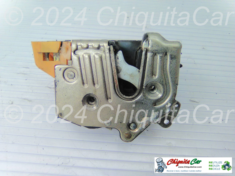 FECHADURA PORTA TRAS ESQ MERCEDES 124