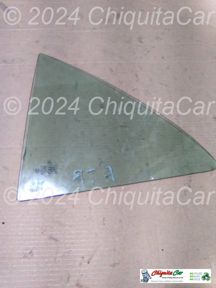 VIDRO TRIANG PORTA TRAS ESQ MERCEDES Classe C (202) 