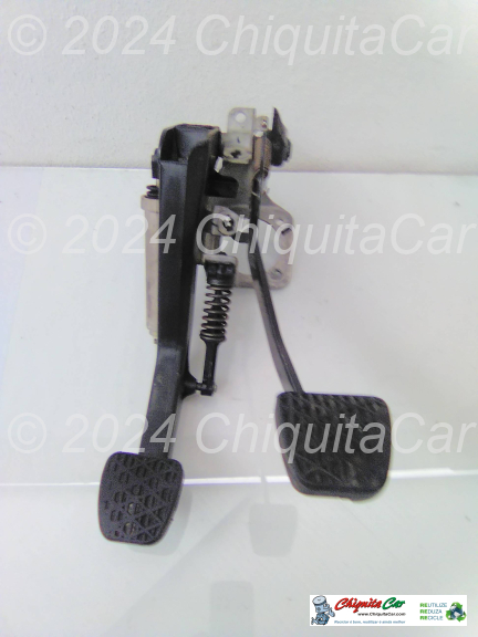 CONJUNTO PEDAIS MERCEDES Classe E (210) 