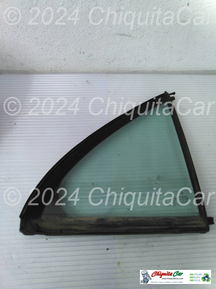 VIDRO TRIANGULAR TRAS DTO MERCEDES Classe C (203) 