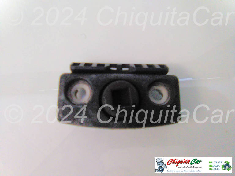 BATENTE TAMPA MALA MERCEDES Classe C (203) 