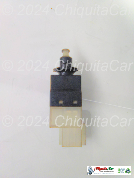 INTERRUPTOR LUZ STOP MERCEDES VITO (639) 