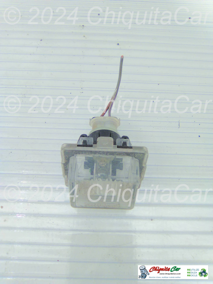 LUZ MATRICULA MERCEDES Classe C (204) 