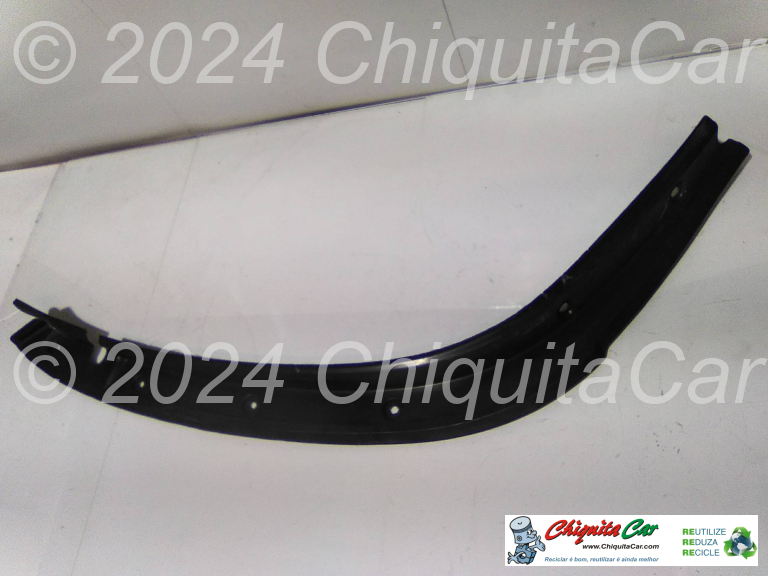 FRISO COBERTURA TECTO TRAS ESQ  MERCEDES Classe C (202) 