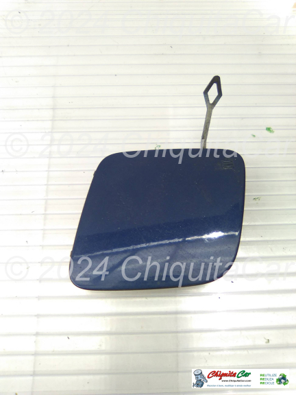 PORTINHOLA REBOQUE PARA CHOQUES FRENTE  MERCEDES Classe C (205) 