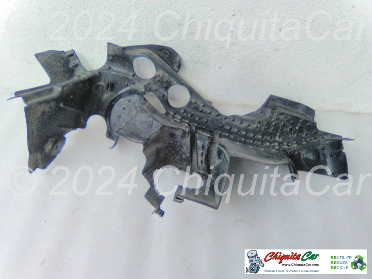 PROTECÇÃO ANTI-RUIDO MOTOR MERCEDES Classe C (205) 