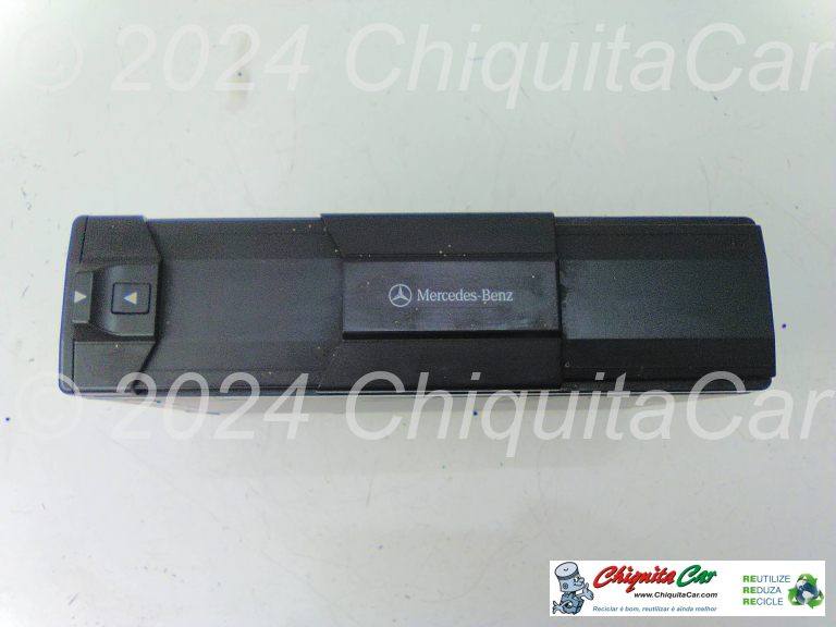 CAIXA/LEITOR CD  MERCEDES Classe E (210) 