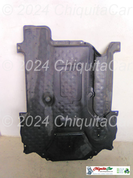 RESGUARDO MOTOR TRAS MERCEDES Classe C (204) 