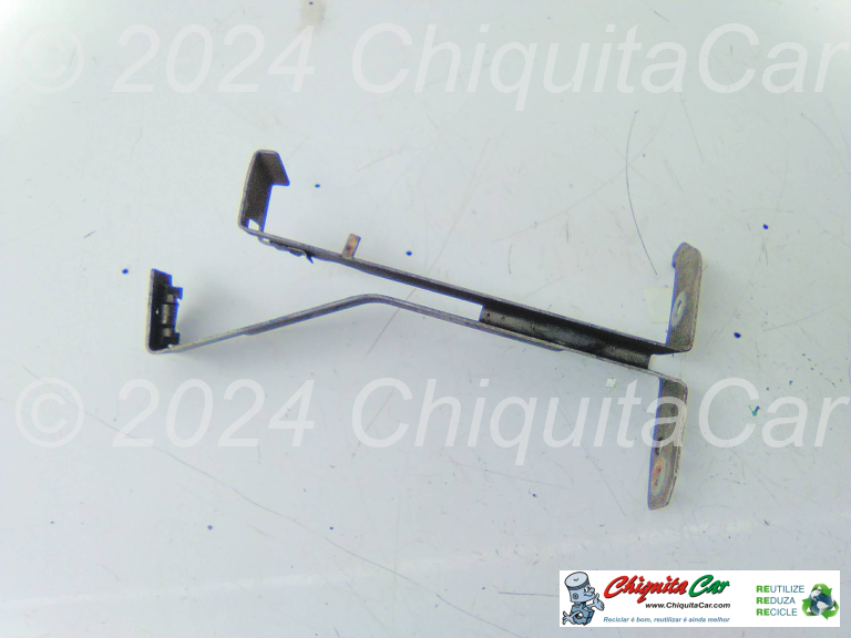 SUPORTE RESGUARDO MOTOR DTO MERCEDES Classe C (204) 