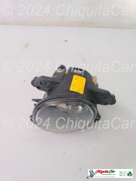 FAROL NEVOEIRO DTO MERCEDES Classe C (204) 