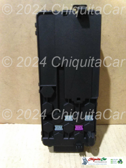 CAIXA FUSIVEIS TRAS  0