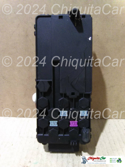 CAIXA FUSIVEIS TRAS  0