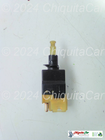 INTERRUPTOR LUZ STOP MERCEDES Classe C (202) 