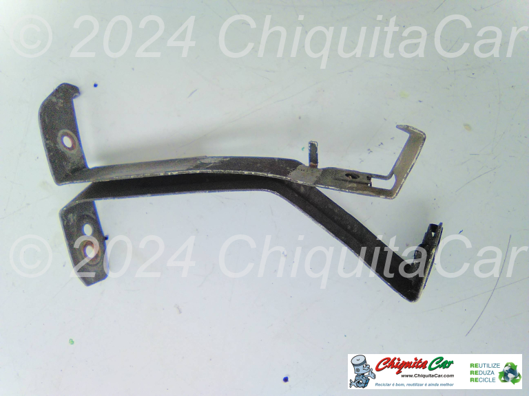 SUPORTE RESGUARDO MOTOR ESQ MERCEDES Classe C (204)  [2007-2015]